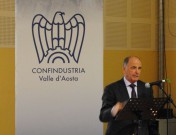 Anteprima immagine L'intervento del Presidente della Regione autonoma Valle d'Aosta, Augusto Rollandin